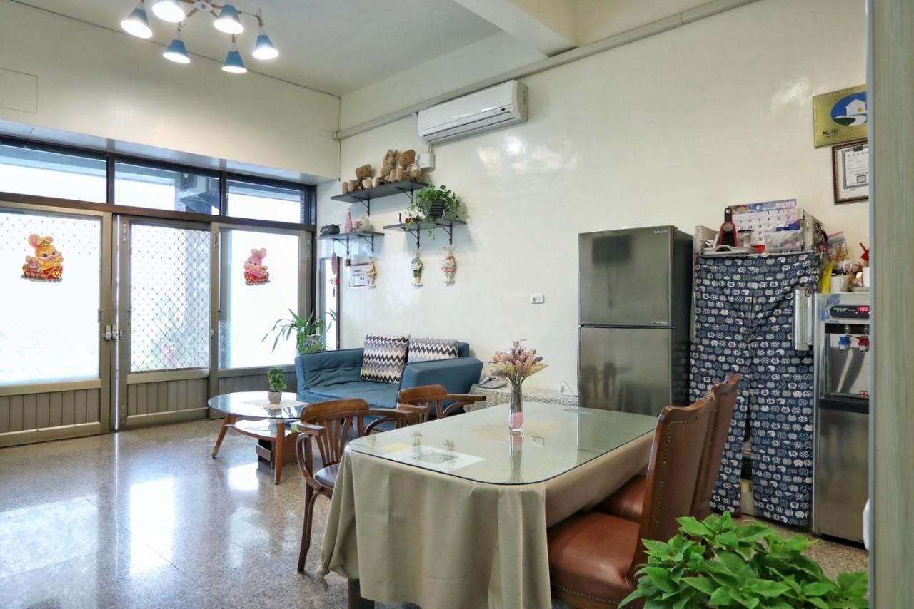 Wanghong Homestay Heng-ch'un Extérieur photo