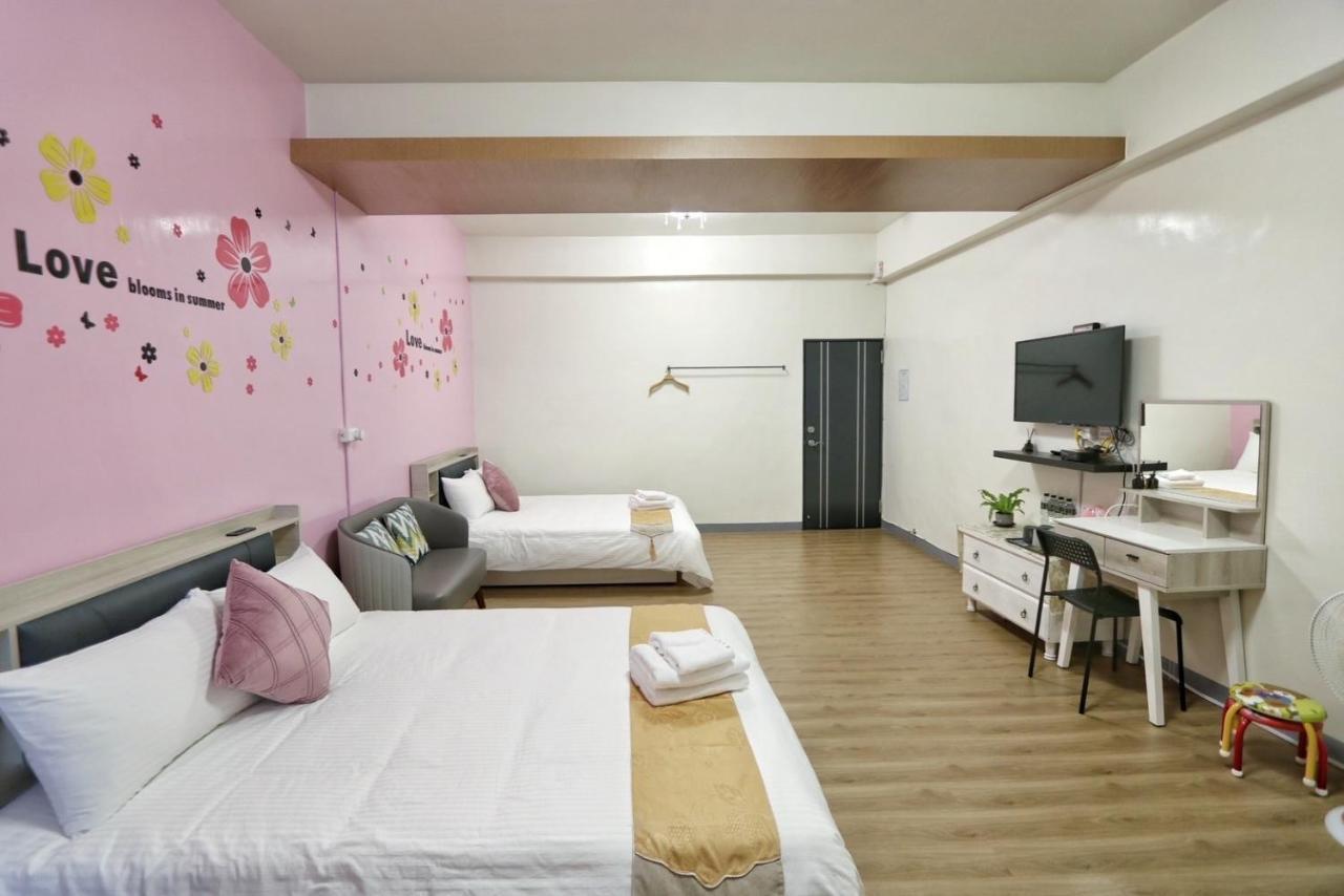 Wanghong Homestay Heng-ch'un Extérieur photo